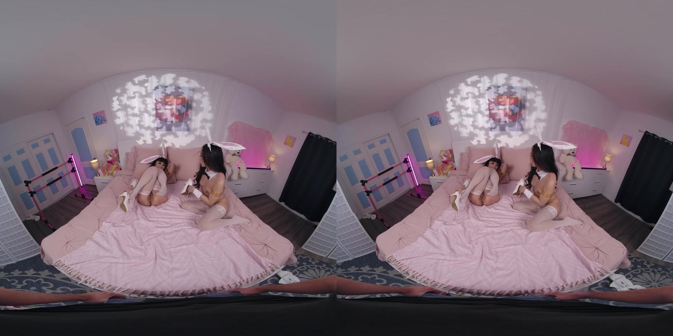 Sexy Asian Bunnies - RealJamVR