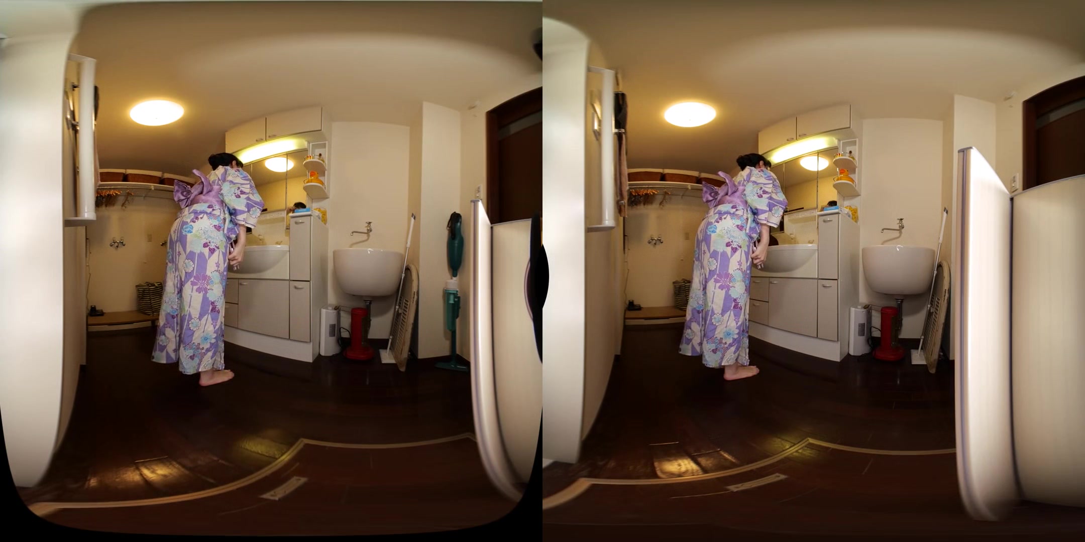 Peeping Through the Gap To Look at What You're Wearing: Sara Minamino - Japanese Hidden Camera Voyeur Spy