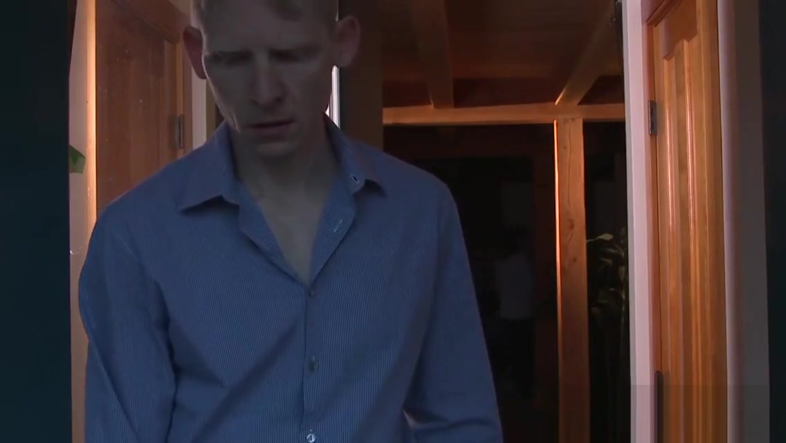 Redhead tgirl 3way fucked