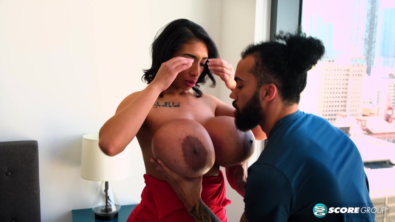 Mariza Rabbit: Big Tit Heat