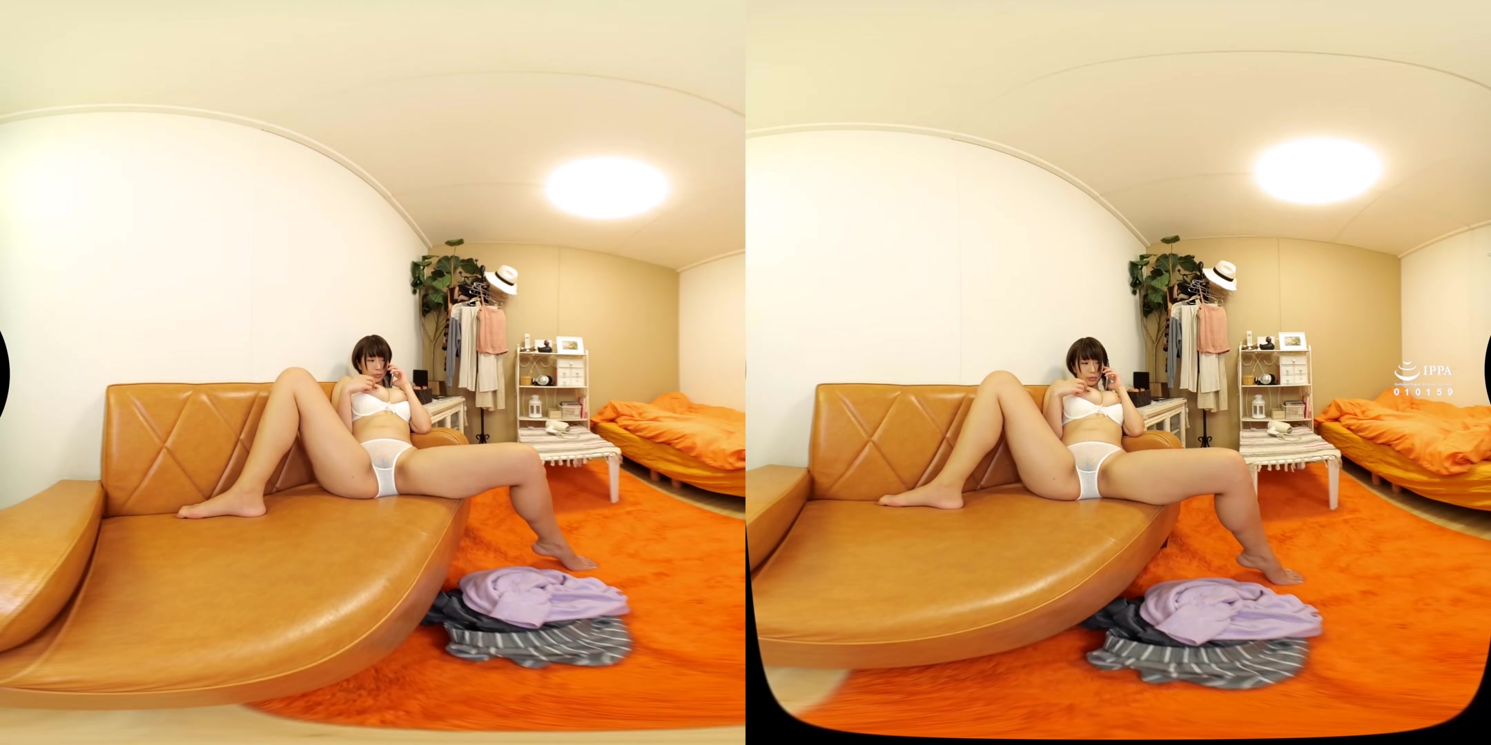 Spying on Girls Masturbating on the Phone - CasanovA
