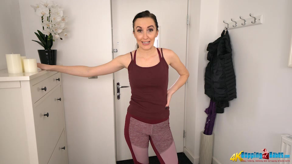 Sophia Smith - More Than A Hot Body - BoppingBabes