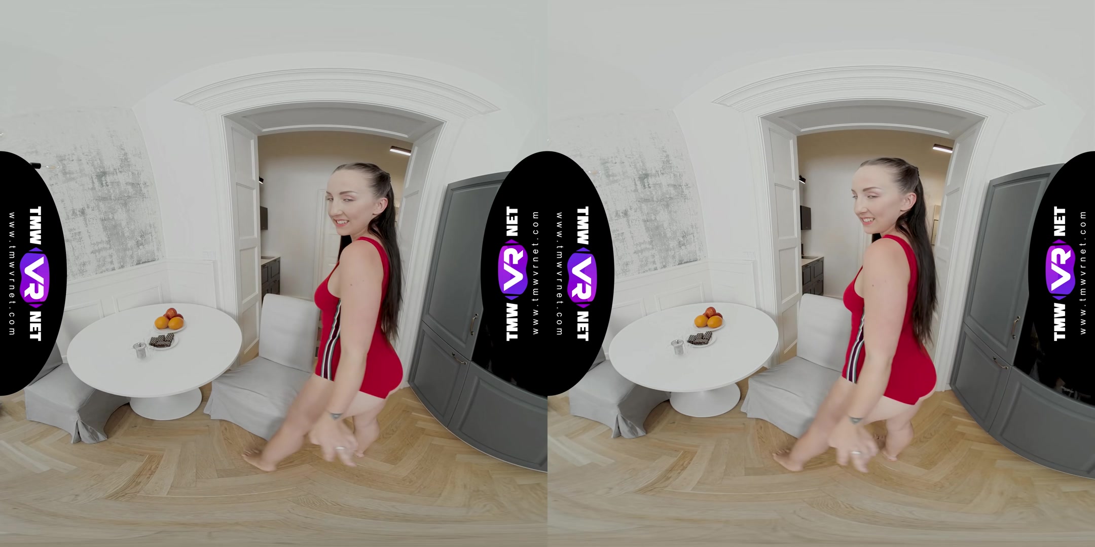 Brunette Orgasms After A Dance - TmwVRNet