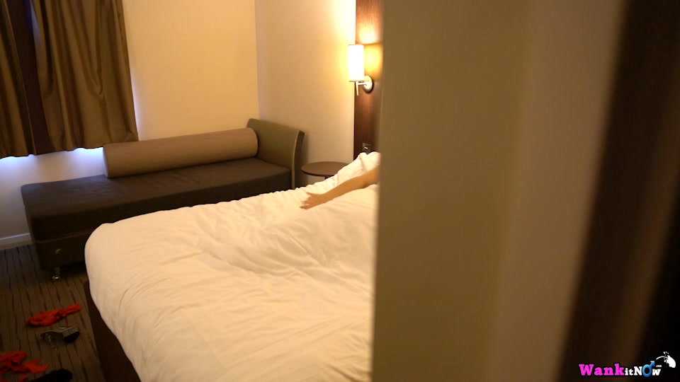 Ashley Rider - Hotel Room WANK! - Sexy Videos - WankitNow
