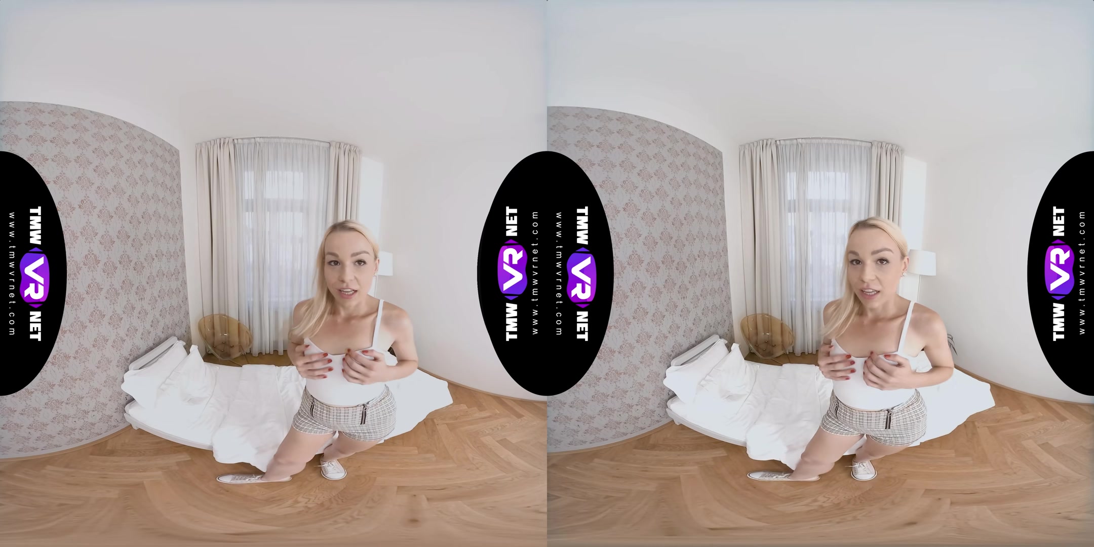 Blonde Masturbates To Clear Her Mind - TmwVRNet