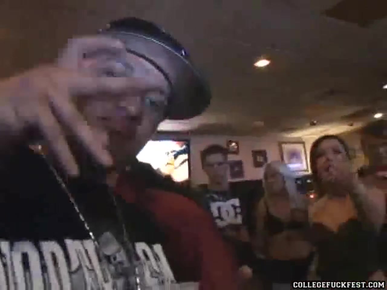 teen 18+ emo slut fucked at frat party