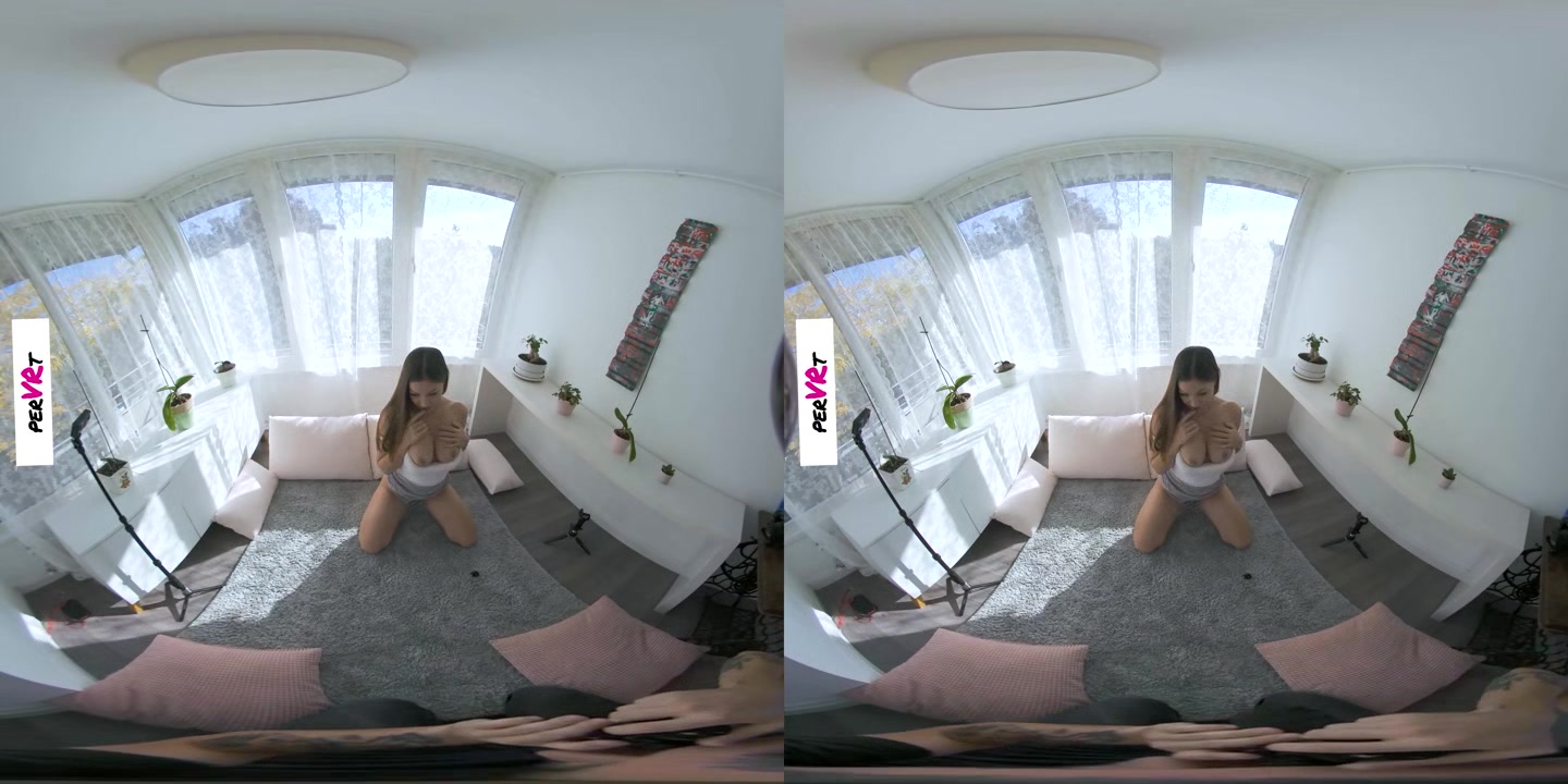 Insta Hottie Turned Bimbo - Voyeur