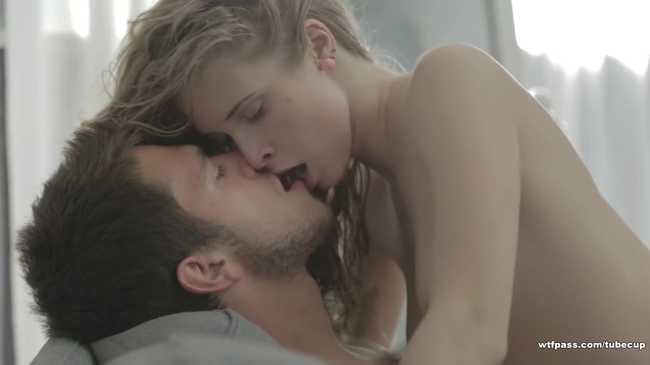 Hot sexy girl Raphael gets her pussy kissed and fucked