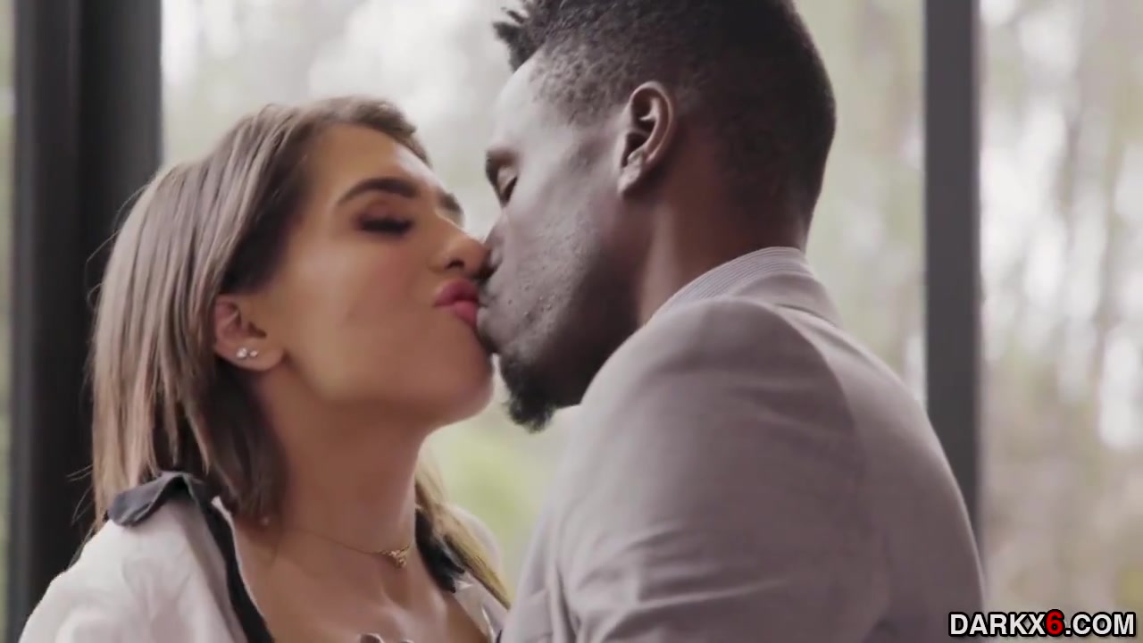 Boss Giving A Relaxing Employee Blowjob As A Stress Rel (deep Throat)