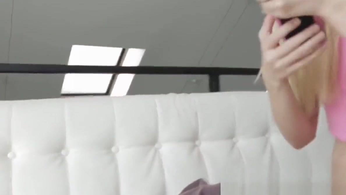Stepsis Alexa Grace doggystyle and blowjob before facial