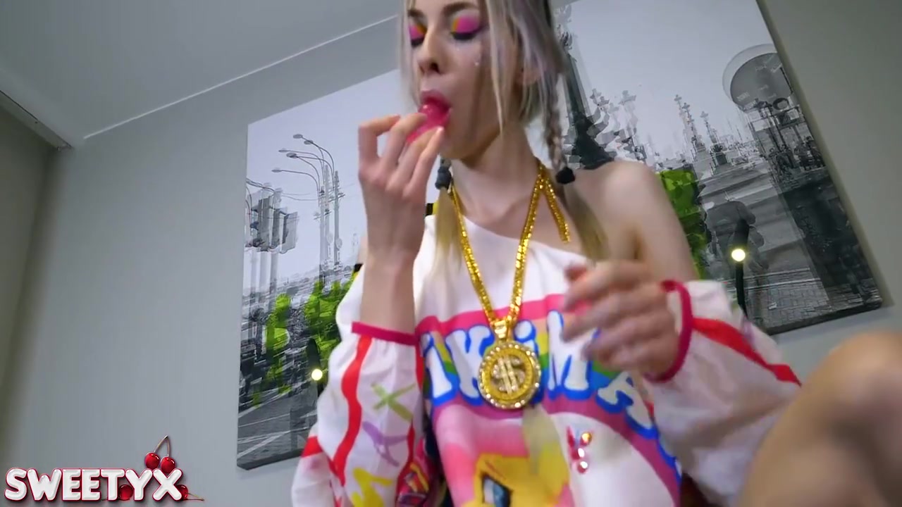 Blonde Skinny Web Cam Babe Caught Wanking Leads To Anal Rough Banging