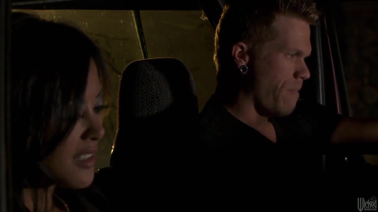 Kaylani Lei is fucked by an amazing guy