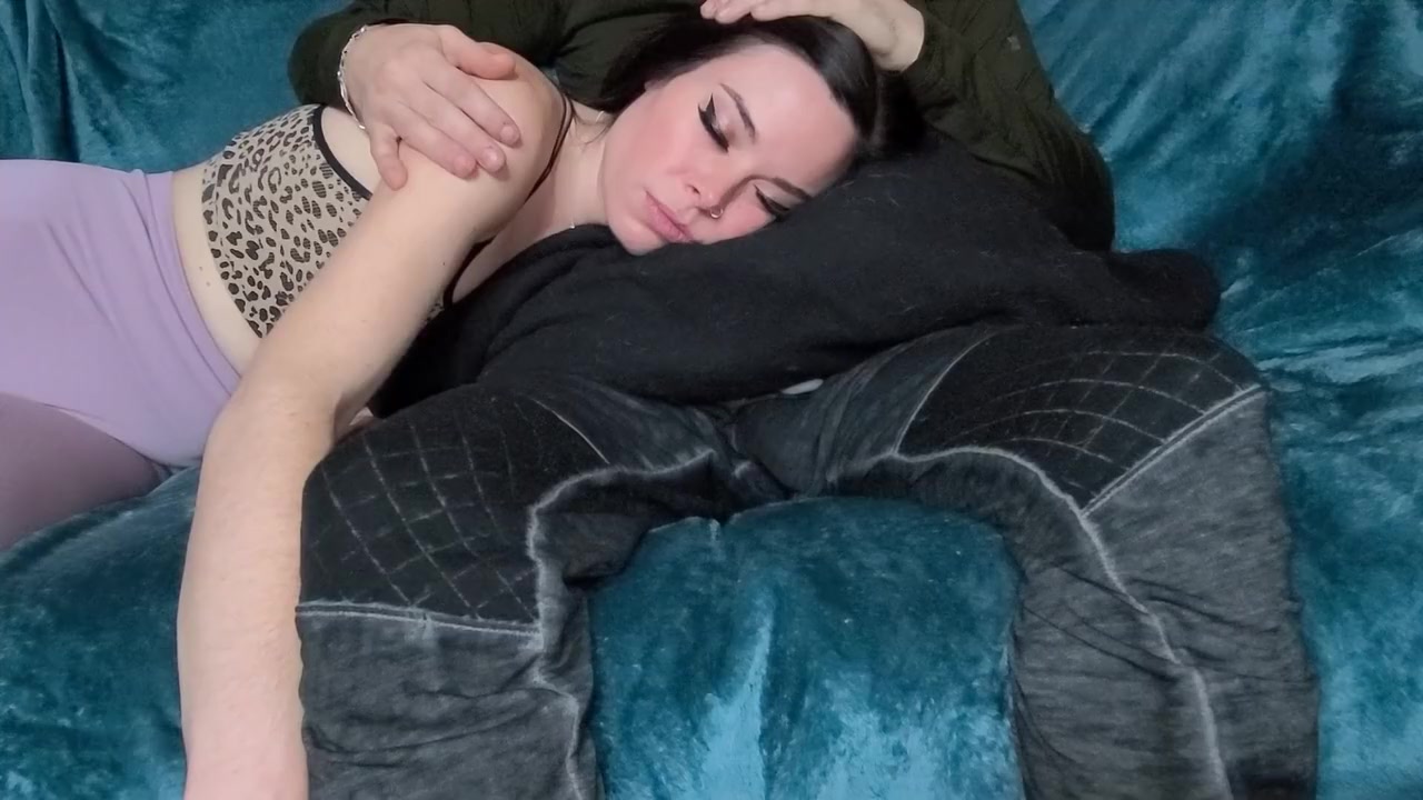 Step Mom Feels Sleepy Watching Movie With Step Son