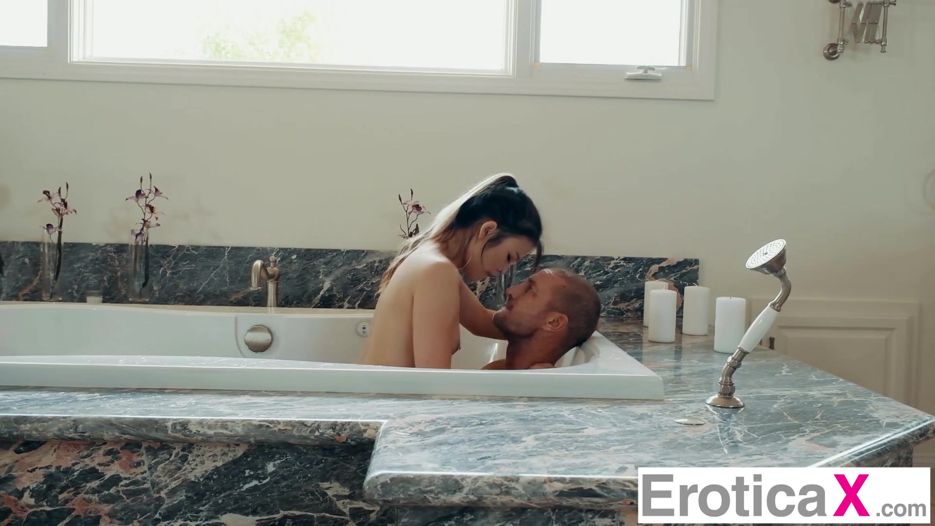 Asian Beauty Made Love To In The Bathtub