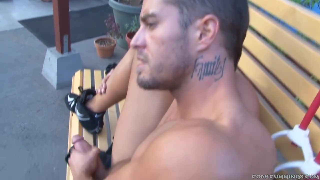 Muscle Machine Cody Goes 12 Rounds - Cody Cummings