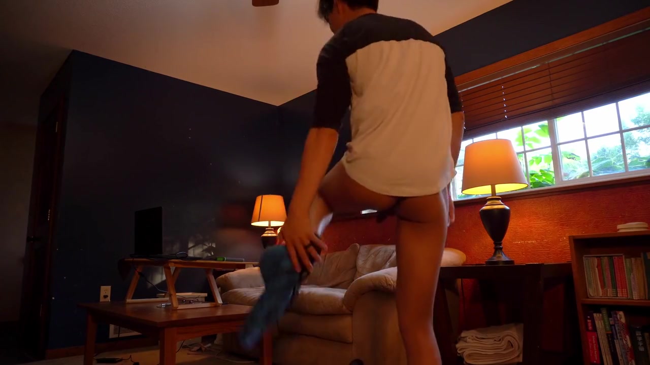 Cute Asian Twink Stripping And Dancing