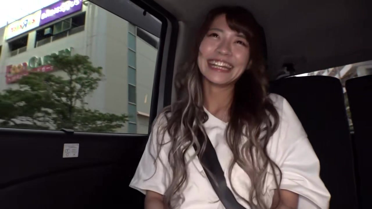0002014_ちっぱいのスリム日本女性がガン突きされる企画ナンパ痙攣アクメのセックス