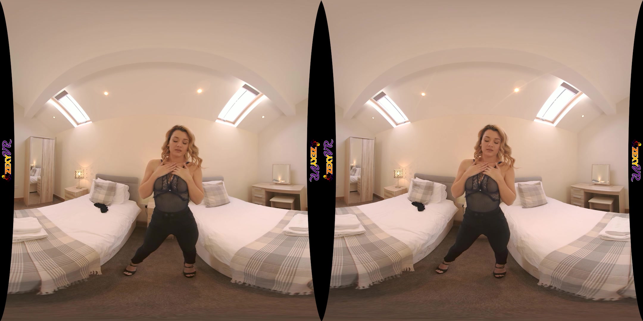 Just Clocked Off featuring Chelsea Essex - ZexyVR
