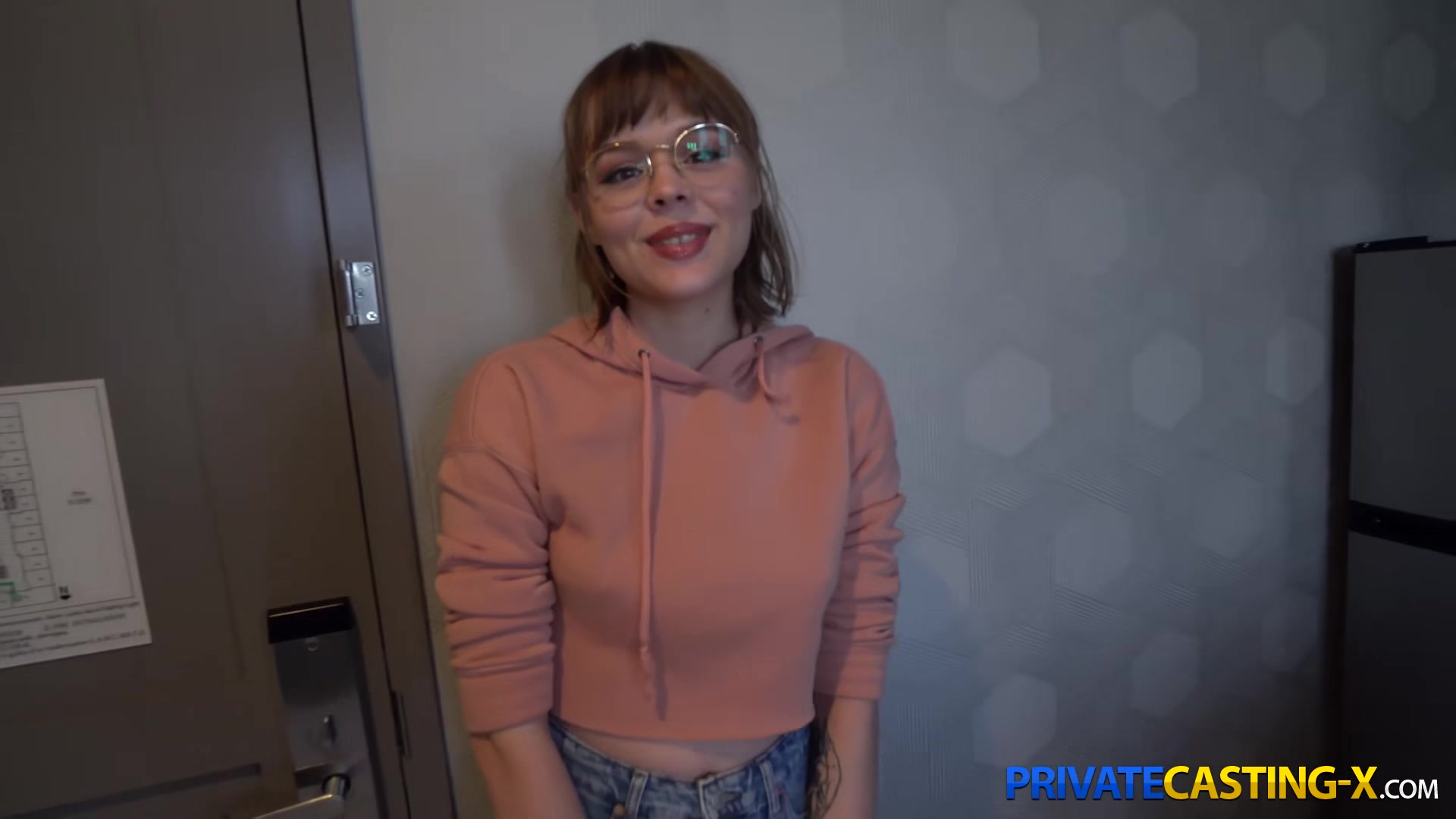 Private Casting-X - Elle Loveland - Gamer chick agrees to fuck
