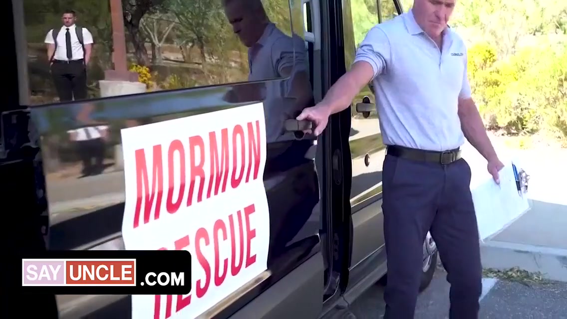 Muscle Hunk Gets Young Stud Into The Rescue Van And Gives Him A Safe Space To Share His Fantasies 9 Min