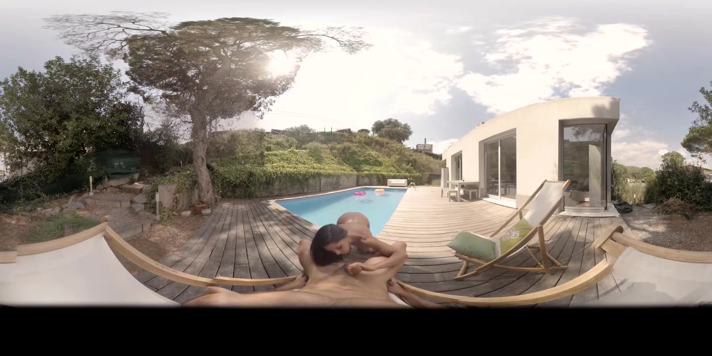 The Pool Boy: Perfect Blowjob