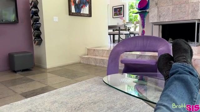 My Stepsis Cant Get Enough Cock - S30:E3 - Brattysis