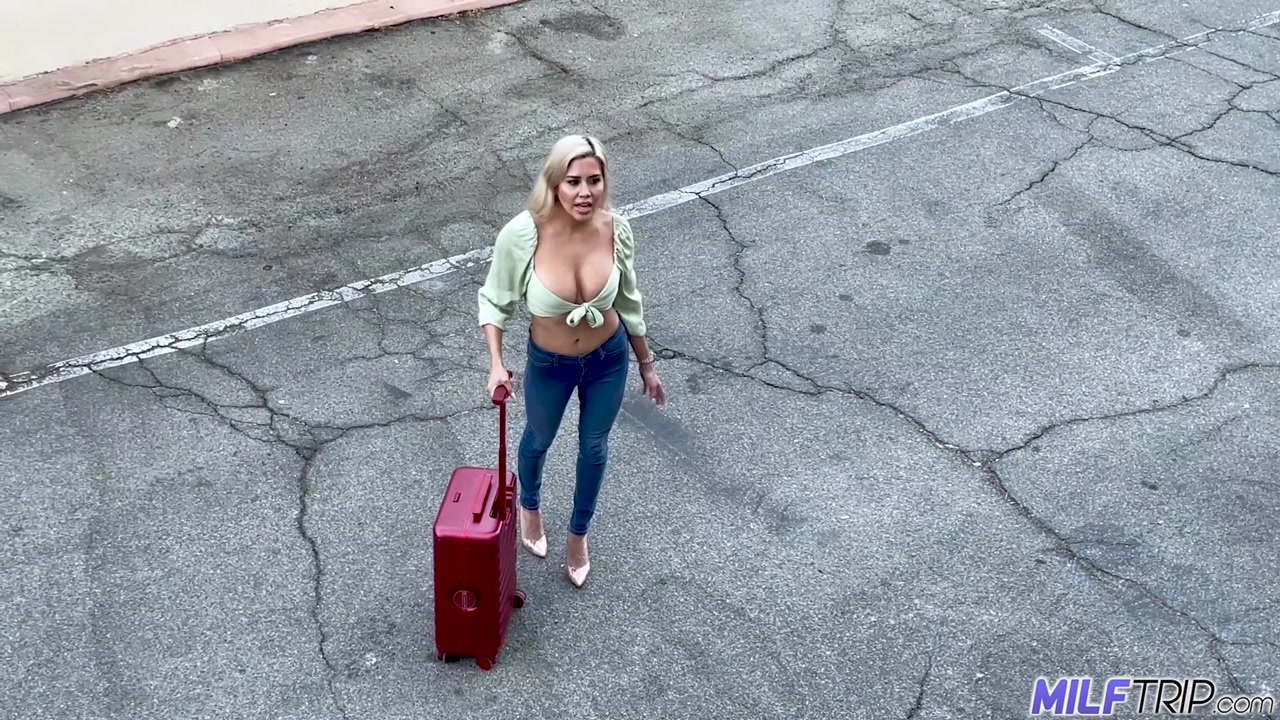 Hot Blonde Pussy Films Hollywood Fuck Flick - Milf Trip