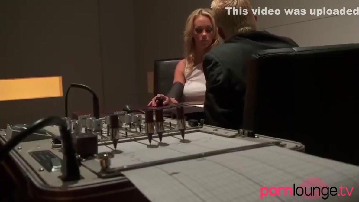 Milf Perp With Big Tits Gets Eaten Out - Paige Ashley