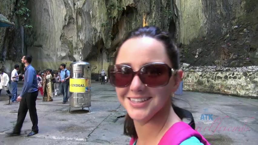 ATKGirlfriends video: virtual vacation with Hope Howell
