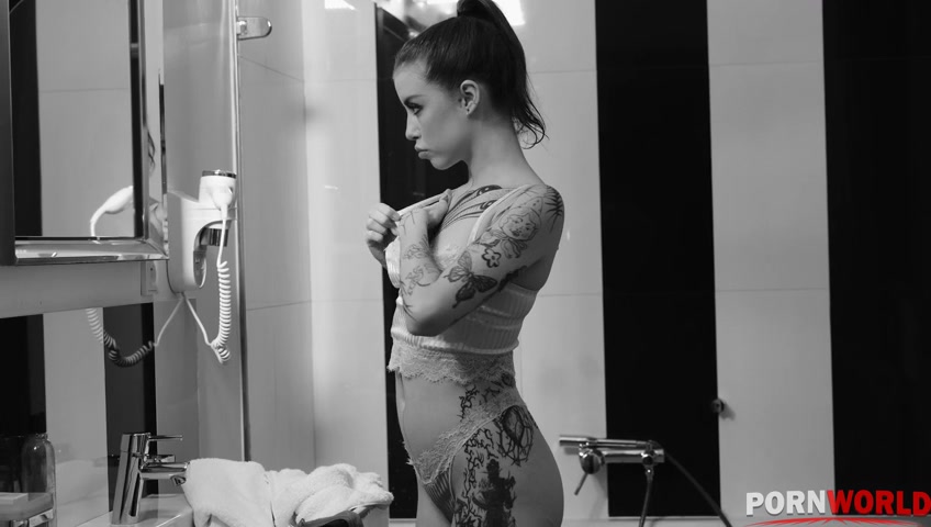 Horny Rich Bitch Eden Ivy DP'd by Her Stud Body Guards GP2294 - PornWorld