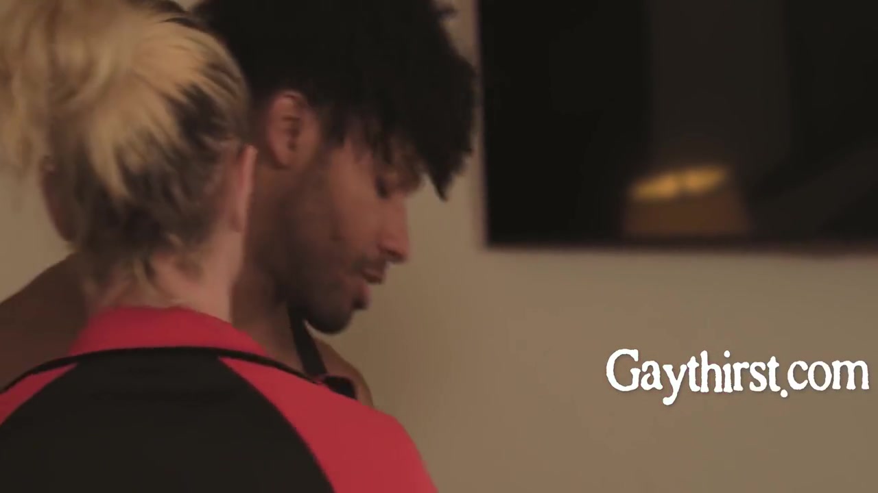 Gay Porn, Johnny Moon And Tony Genius - Taking A Sexy Ass Bottom For Sunday Smashing 6 Min