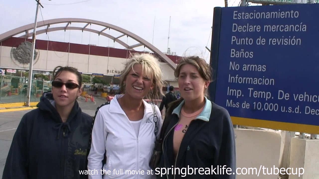 SpringBreakLife Video: Flashing At The Mexican Border