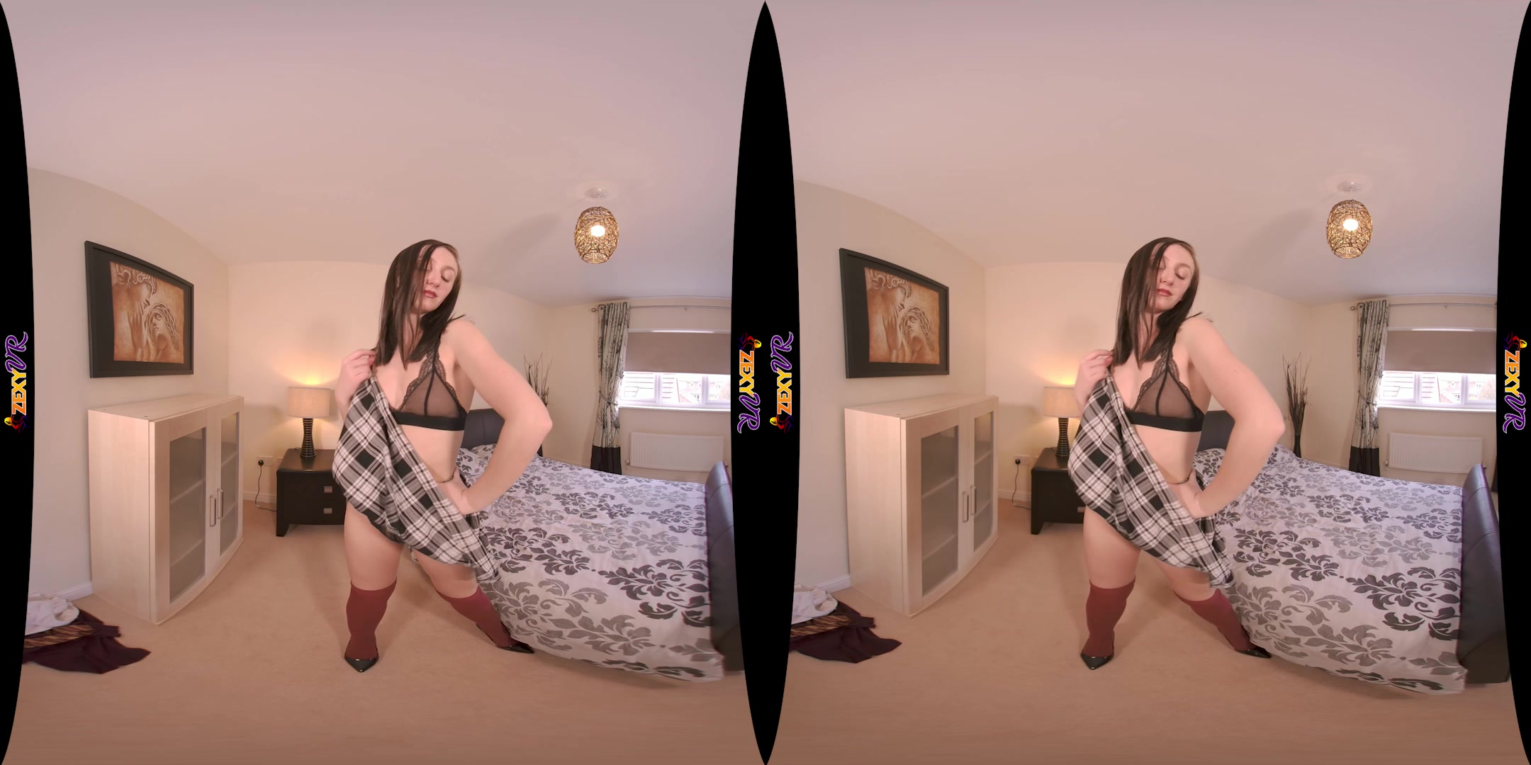 I'm A Bad Girl featuring Mia J - ZexyVR