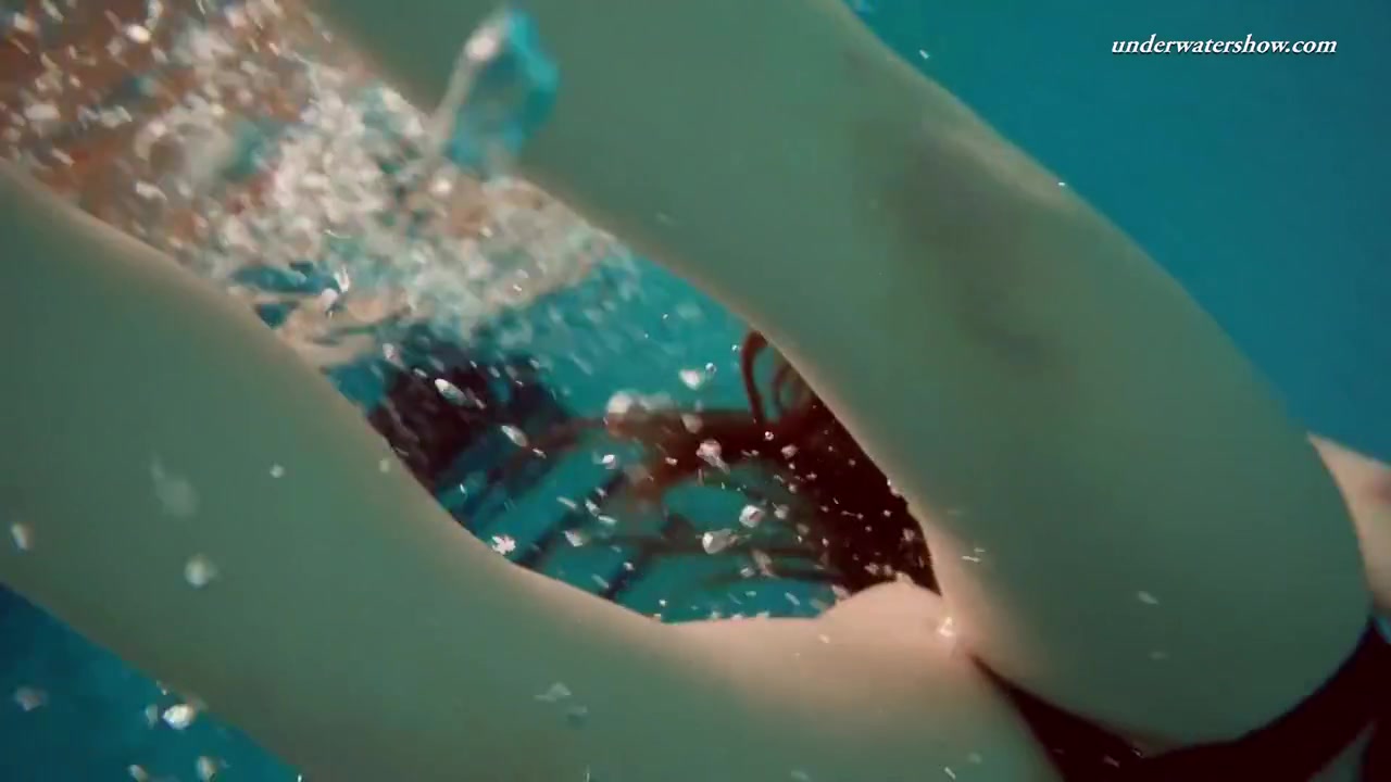 Czech Chick Vesta Enters Swimming Pool