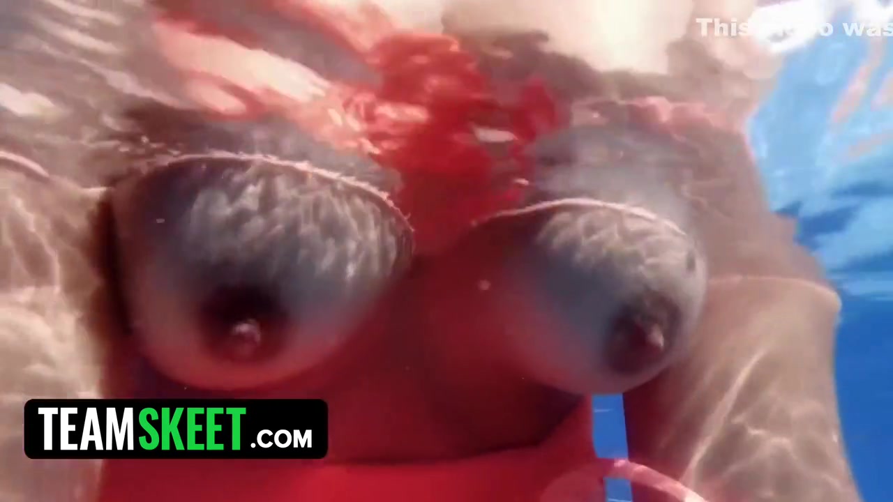 Adara Love In Underwater Blowjob And Oiled Sex With Curvy teen 18+