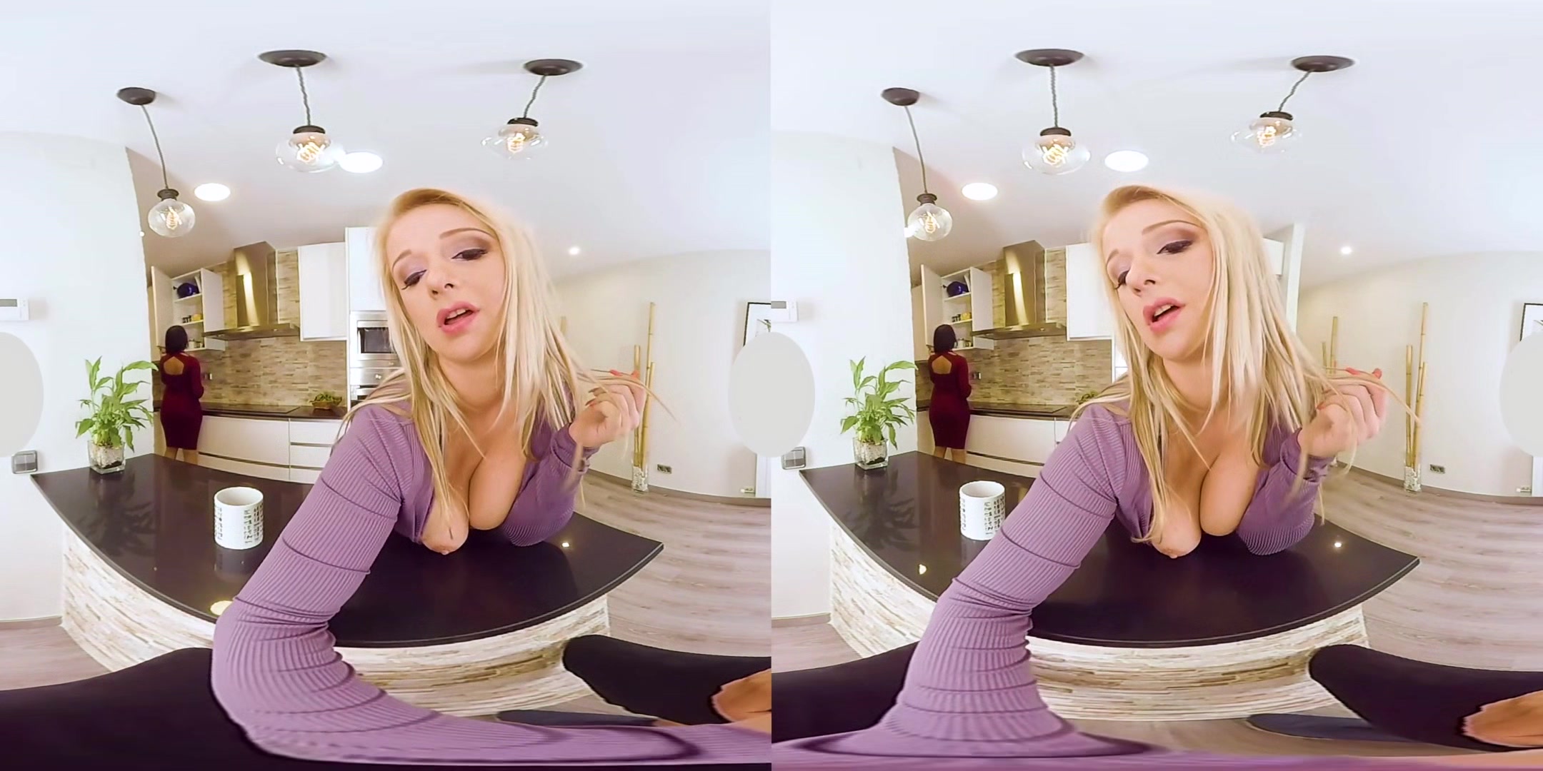 The Love We Share Seems To Go Nowhere - Amateur Blonde