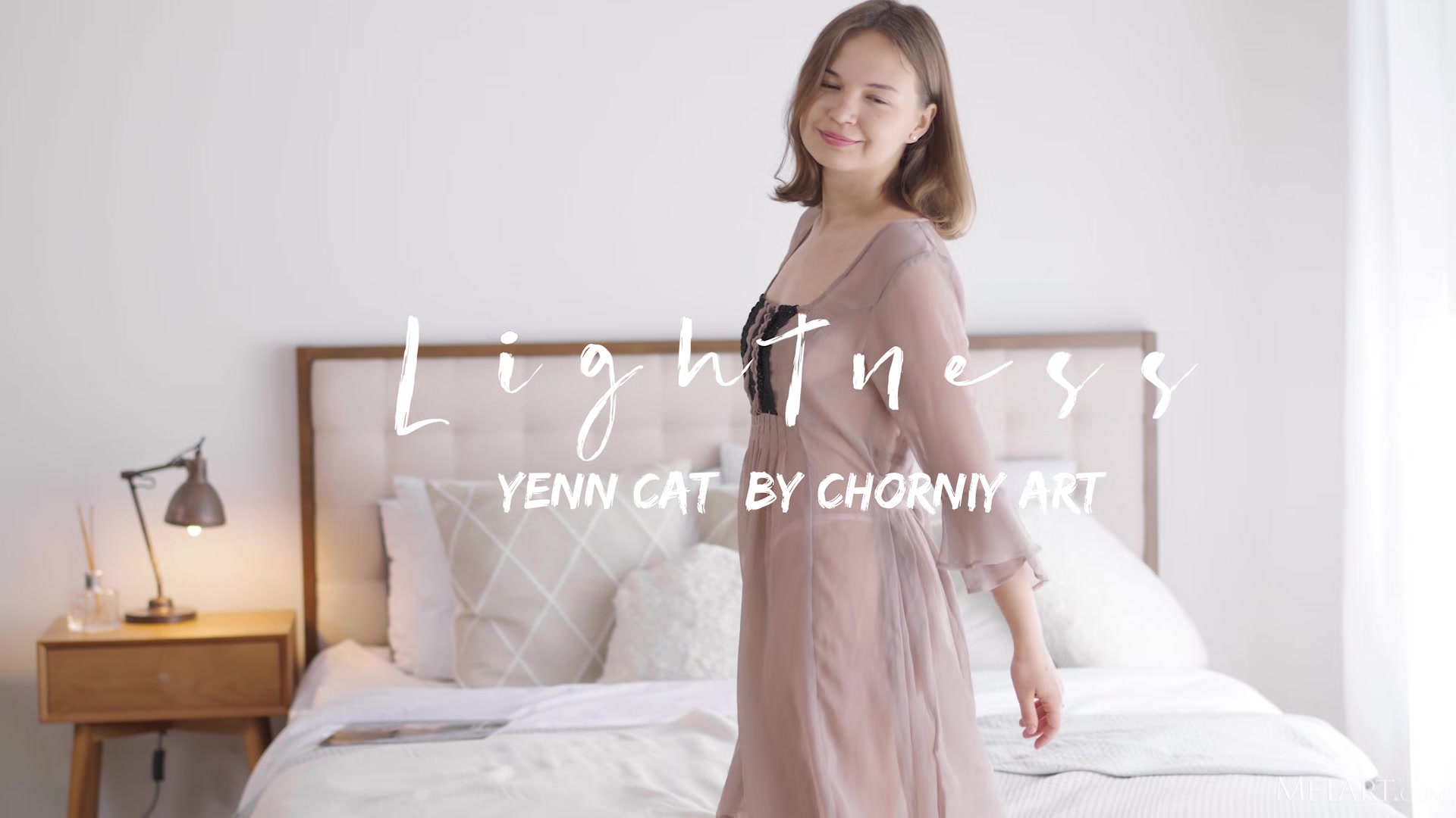 Lightness - Yenn Cat