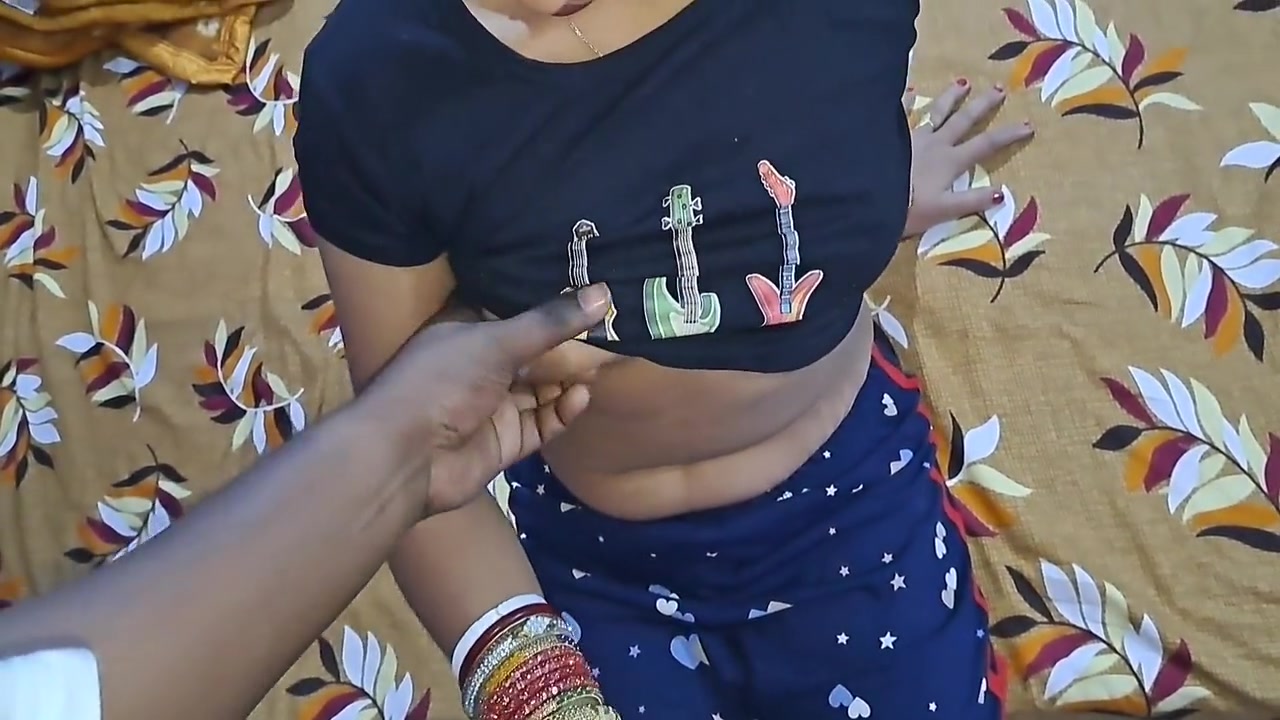 Newly Married Bhabhi Ke Sath Chudai Hindi Sexy Video