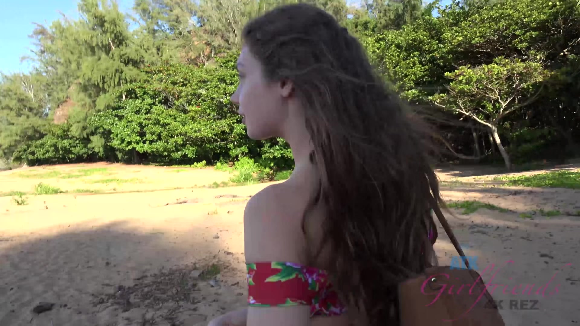 Virtual Vacation 4/12 Hawaii Elena Koshka