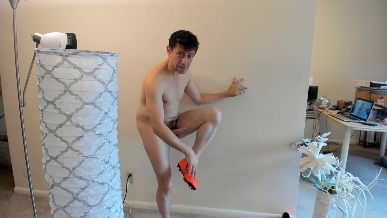 Muscle God Has Summoned You To Watch Him Jerkoff! Welcome To Paradise!