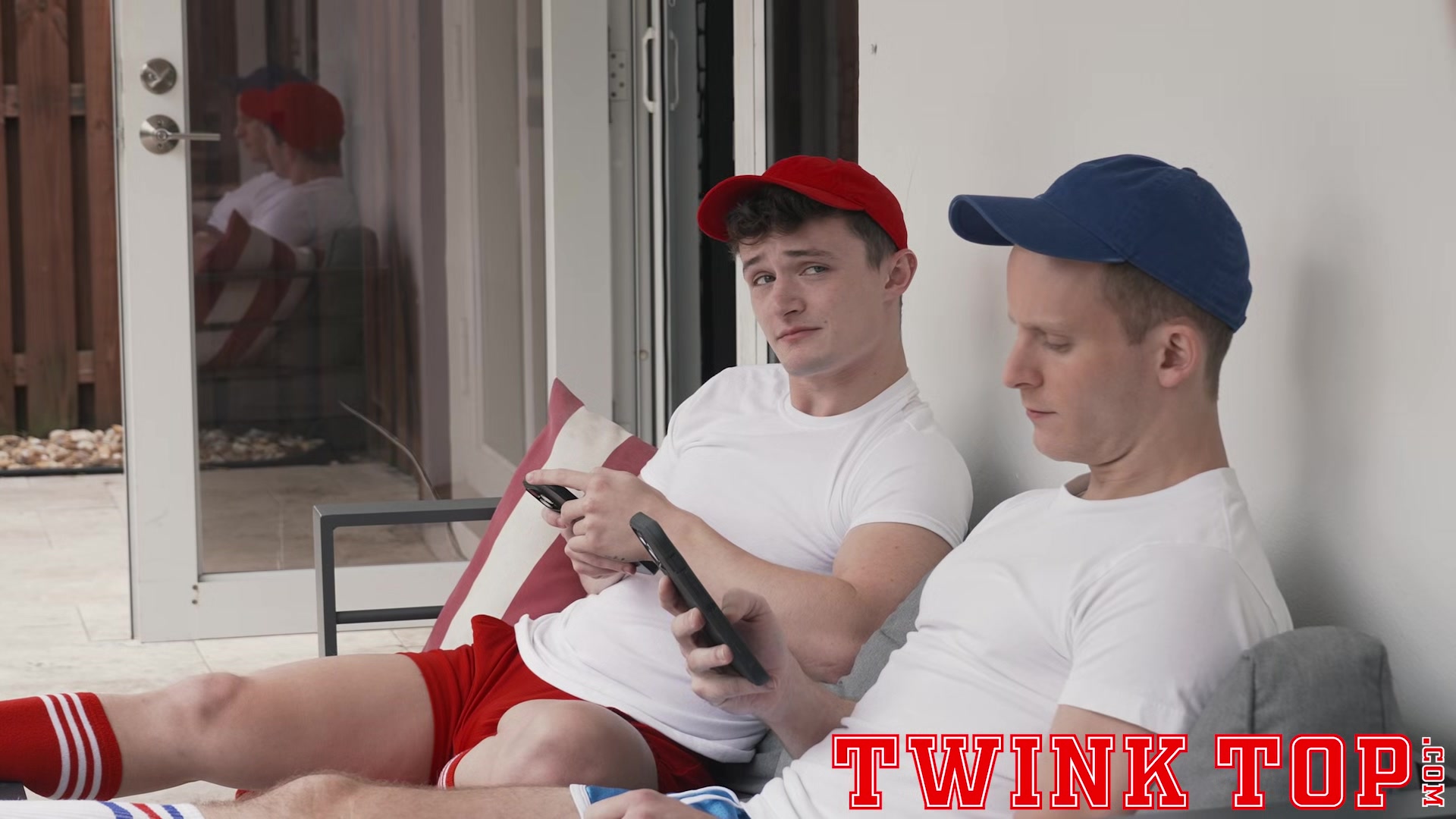 TwinkTop Fit sexy coach Ace Banner fucked long and hard by twink