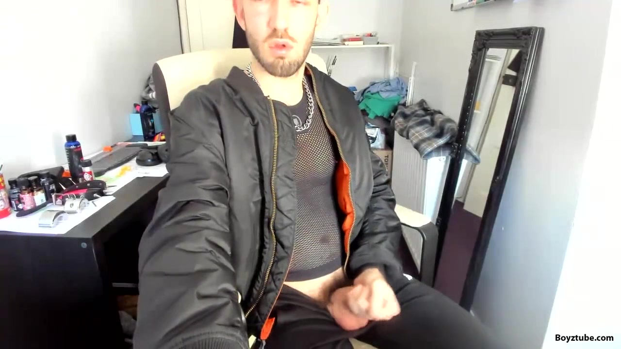 British boy huge cum load