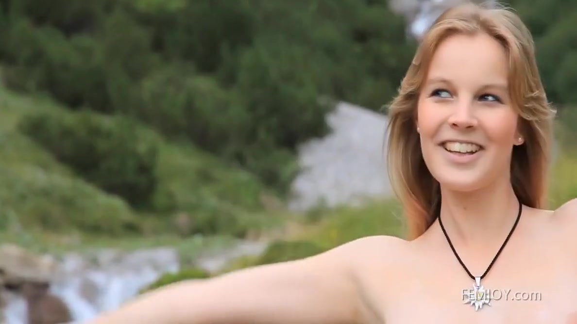 Belinda - Nude And Happy