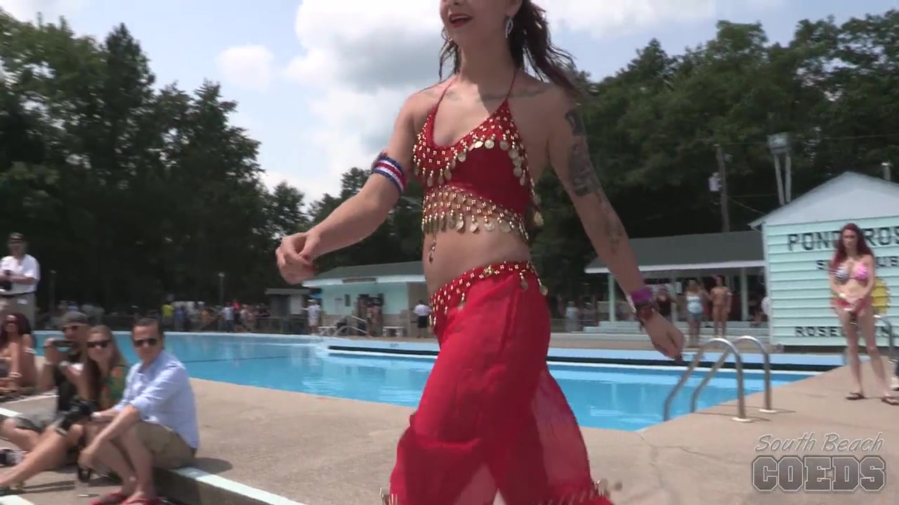 Vman And Cojones Stunning Video And Photos From Saturday Nudes A Poppin 2014 1 Of 3 - SouthBeachCoeds