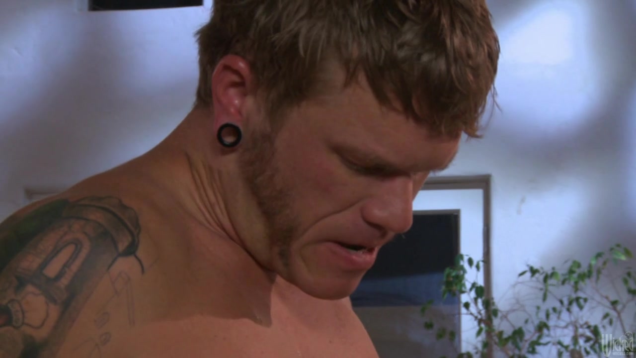 Kaylani Lei In 3 Day Rule, Scene 1