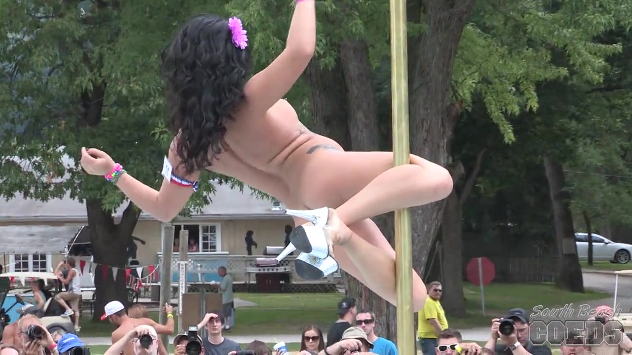 Vman And Cojones Stunning Video And Photos From Saturday Nudes A Poppin 2014 1 Of 3 - SouthBeachCoeds