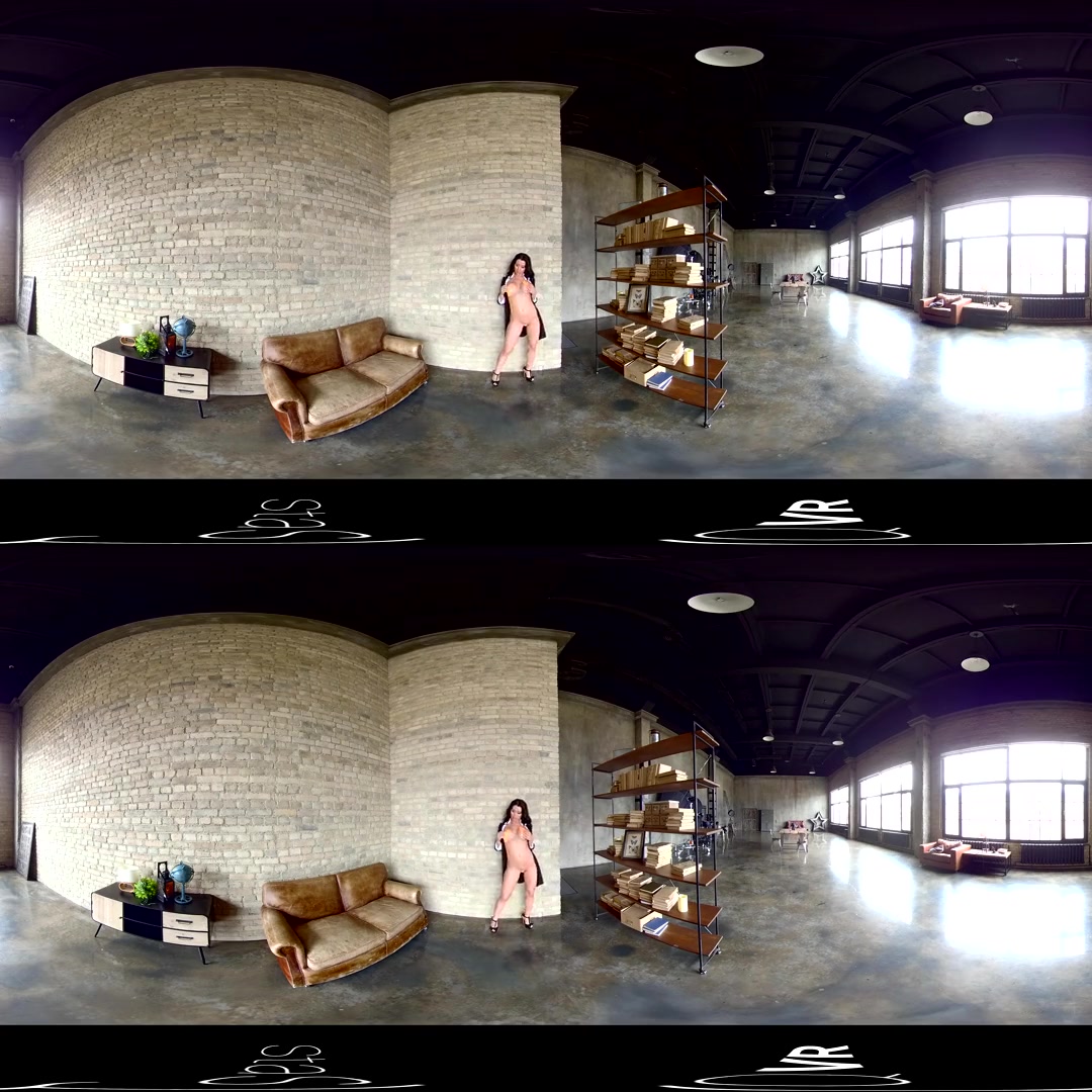 SilyQ in Burning by the Bookshelf - StasyQVR
