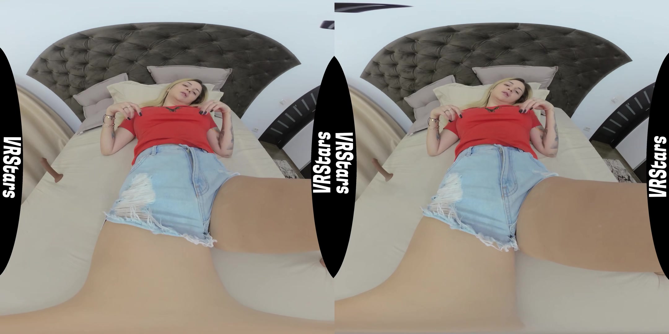 Dripping Wet Pussy Orgasm To Beautiful Squirting - VRStars