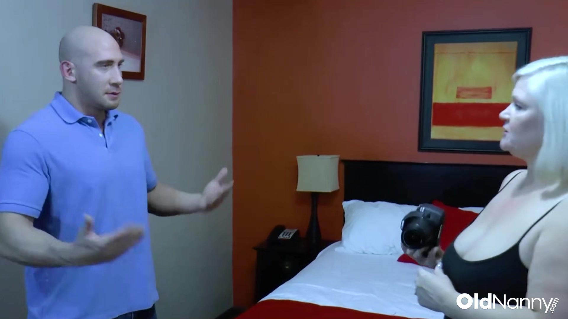 British MILF Lacey Starr Gives Deep Blowjob To Fit Young Guy