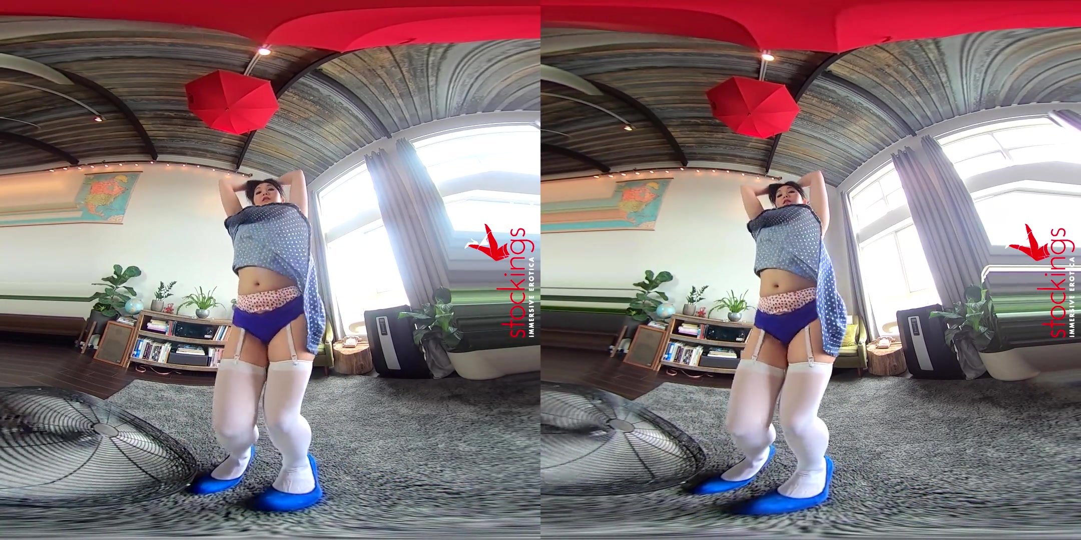 Amy Jane in Fan Dancer - StockingsVR